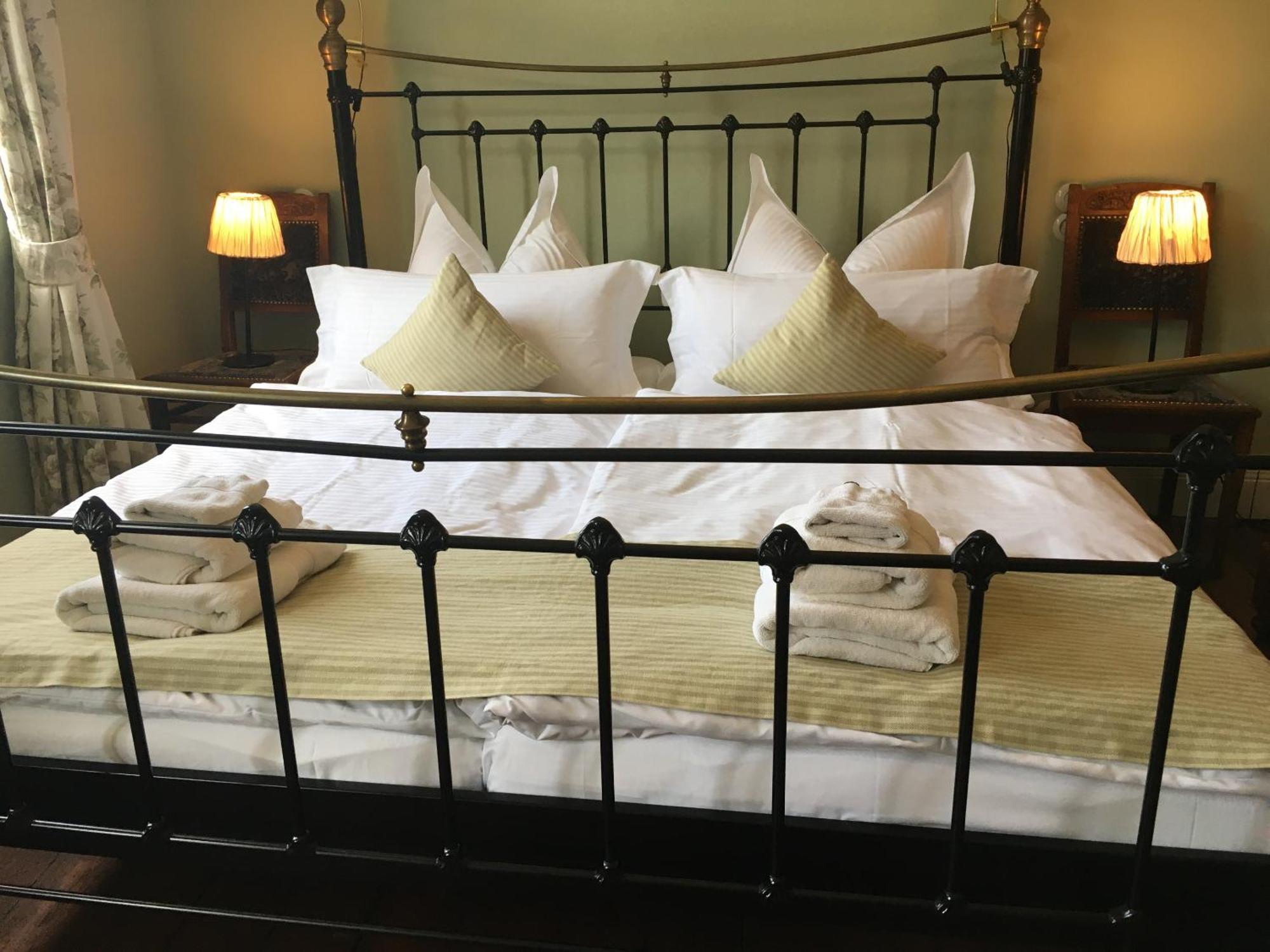 קלן Alte Schreinerei Boutique Hotel חדר תמונה
